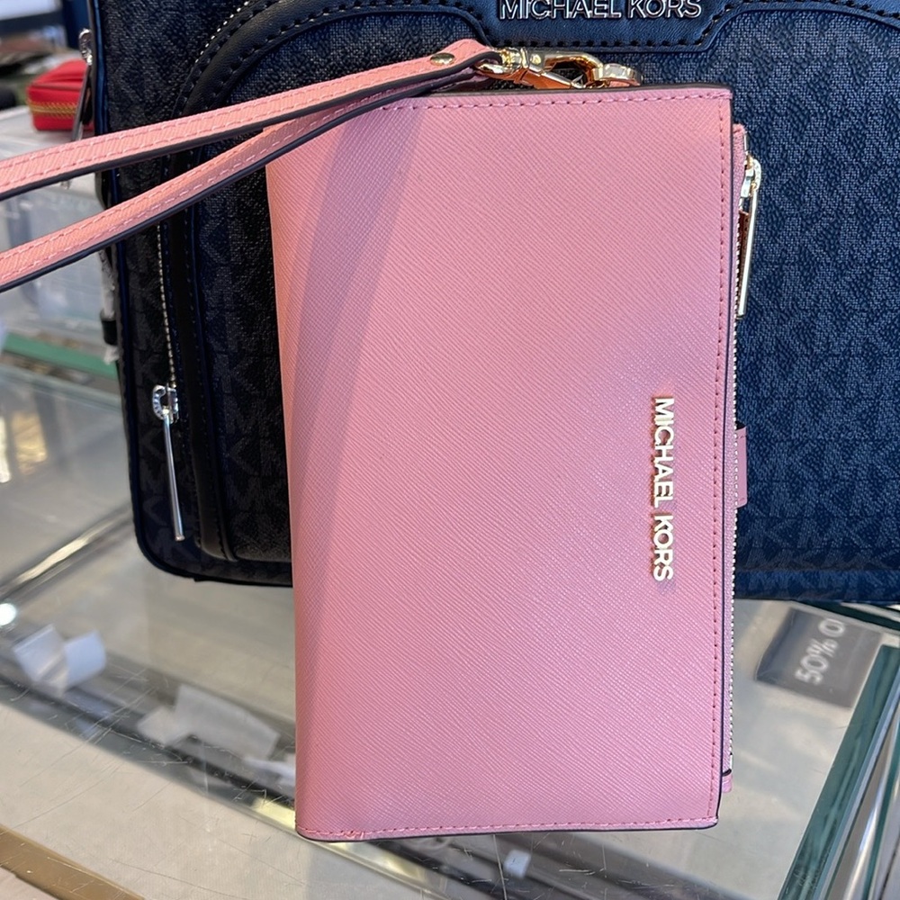 MICHAEL KORS
Jet Set Large Leather Smartphone Wristlet Wallet
Primrose 
NWT - Picture 7 of 16